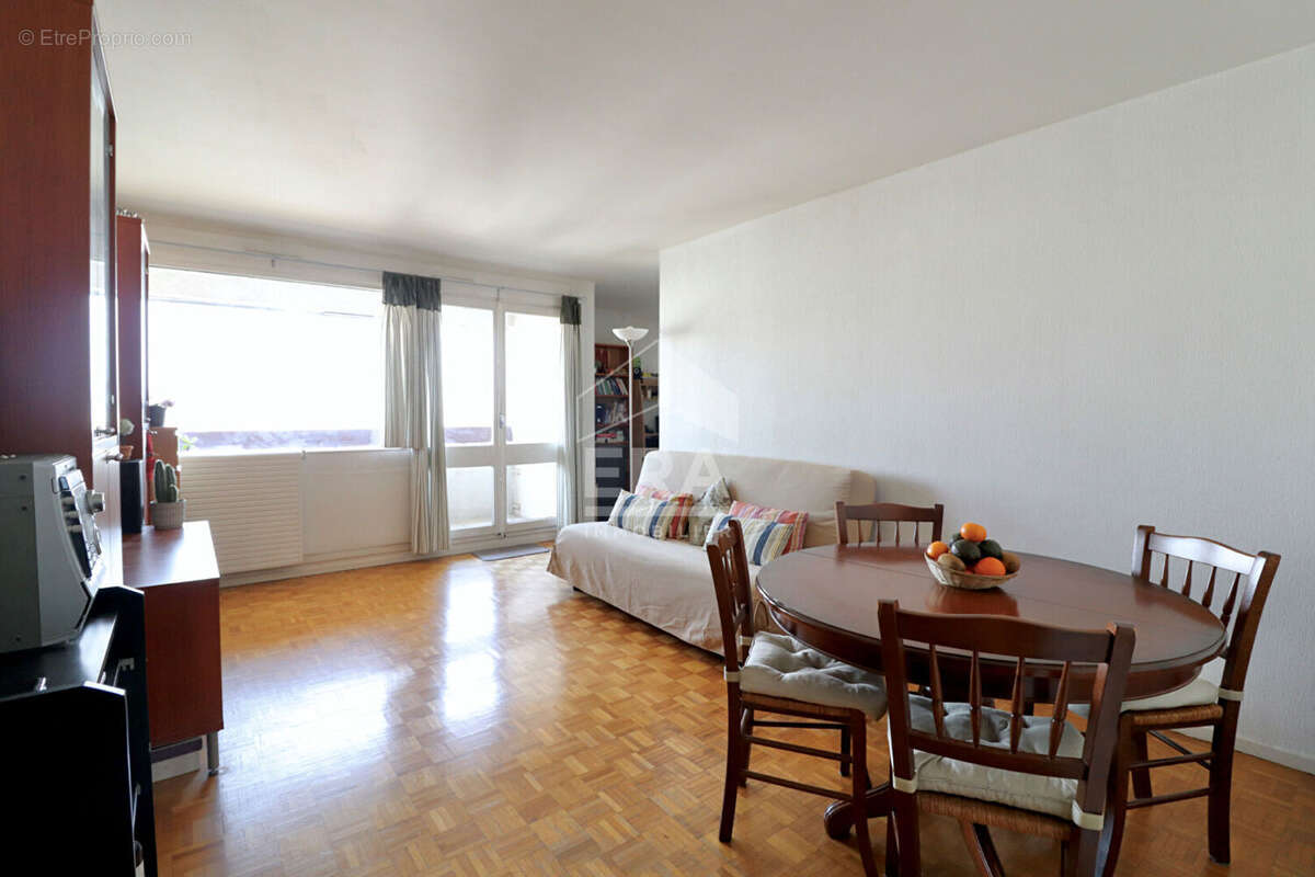 Appartement à CHAMPS-SUR-MARNE