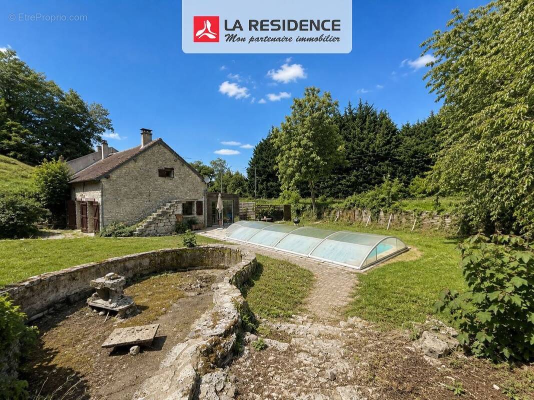 Maison à BONNIERES-SUR-SEINE
