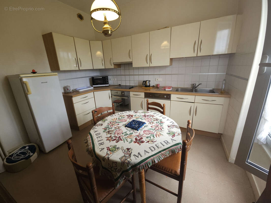 Maison à SAINT-GERMAIN-LES-BELLES