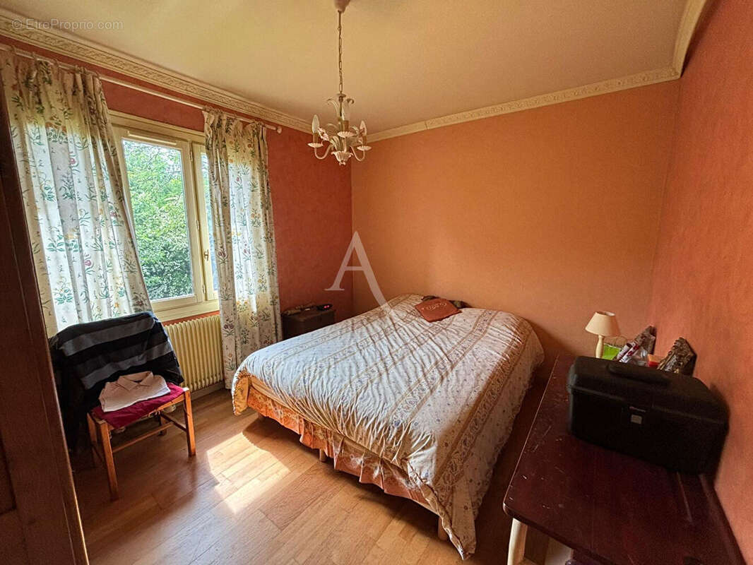 Maison à VILLECONIN