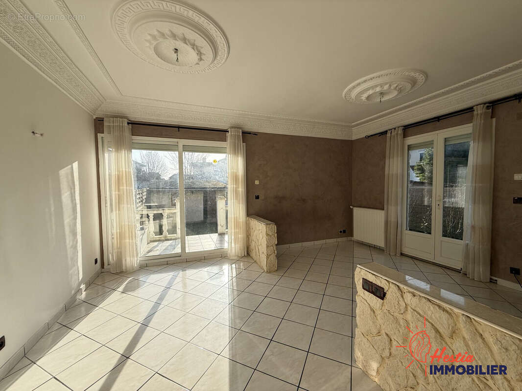 Maison 102 m² à Reims  - photo 8