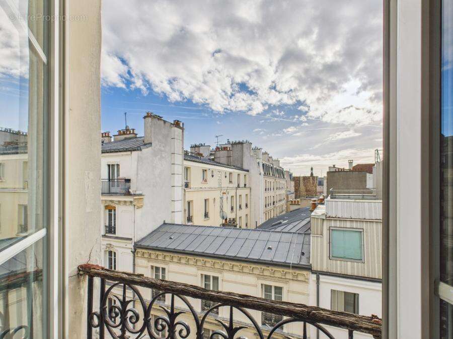 Appartement à PARIS-11E