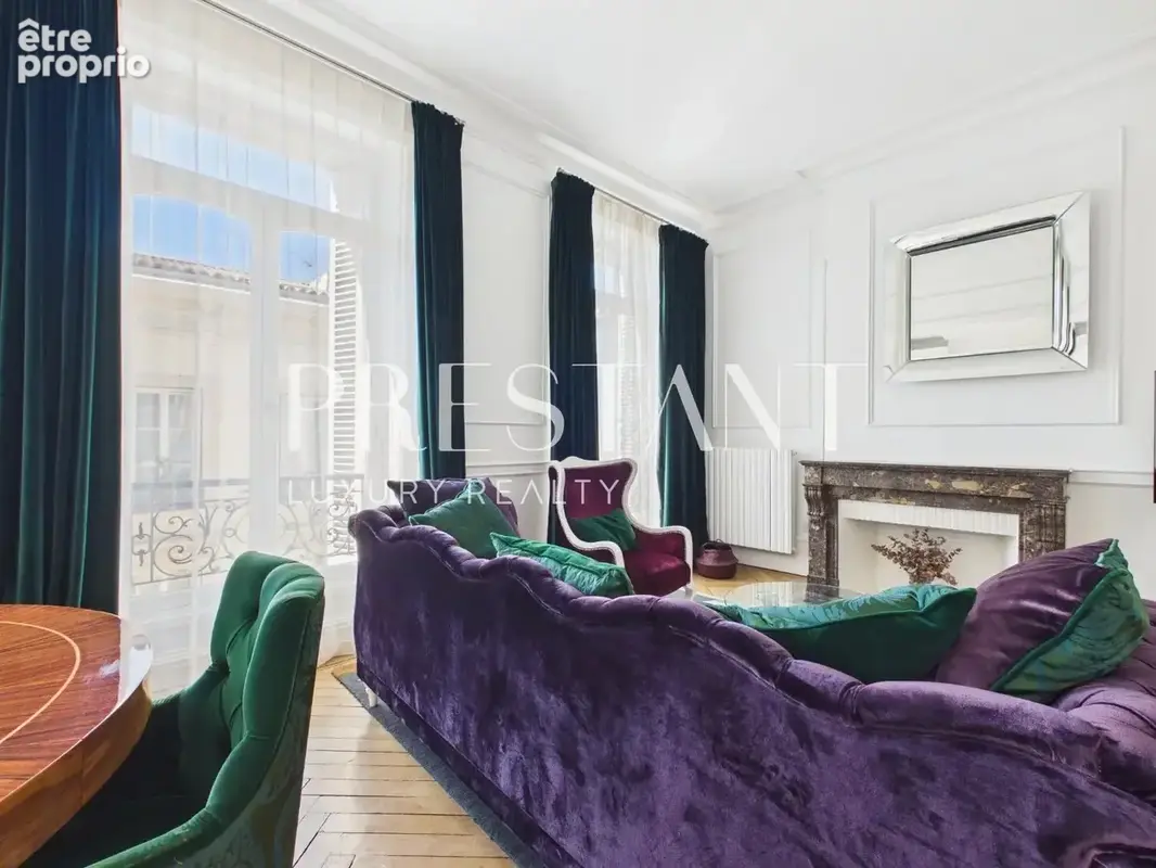 Triangle D'Or - Appartement haussmanien 95m² - photo 3