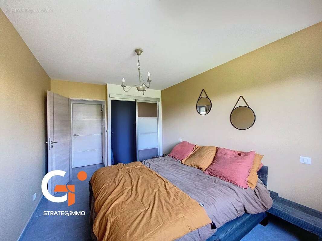 Maison à ISNEAUVILLE