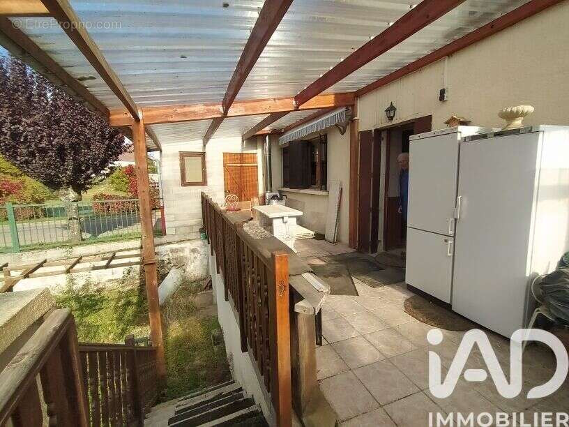 Maison 130 m² à Mandres-La-Cote  - photo 3