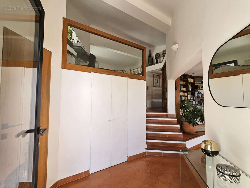 Maison à SAINT-VALLIER-DE-THIEY