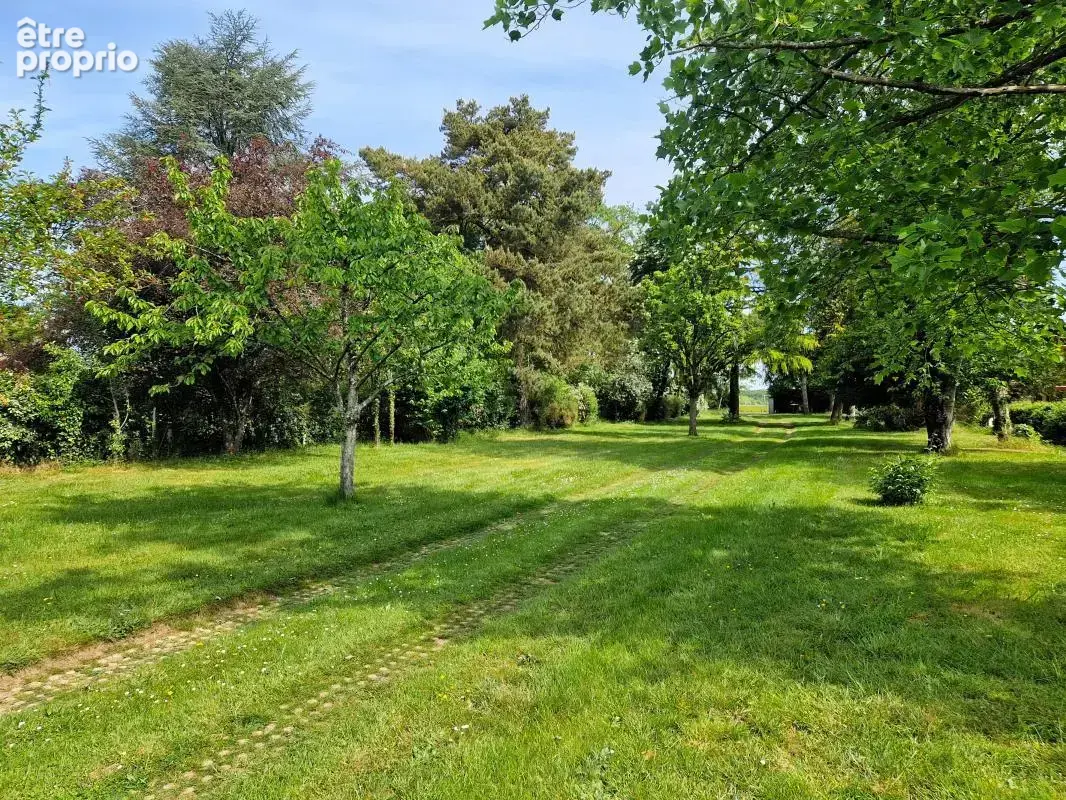 Maison À Vendre - Fontaine-sous-Jouy – Une parenthèse de nature aux portes de Pacy-sur-Eure et d'Évreux - photo 13