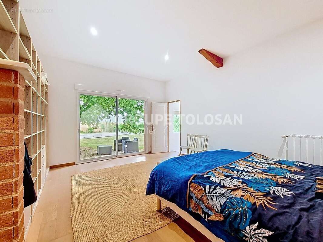 Maison à VENERQUE