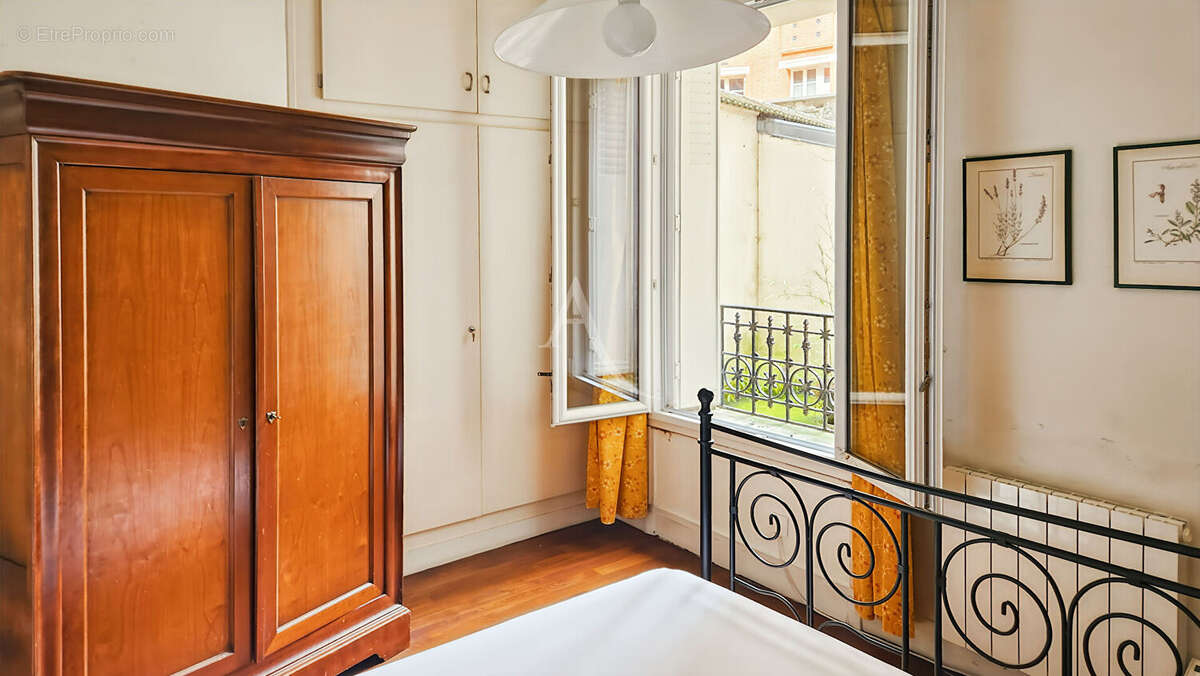 Appartement à PARIS-12E