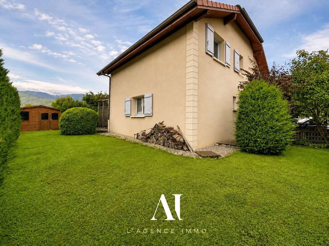 Maison à VESANCY