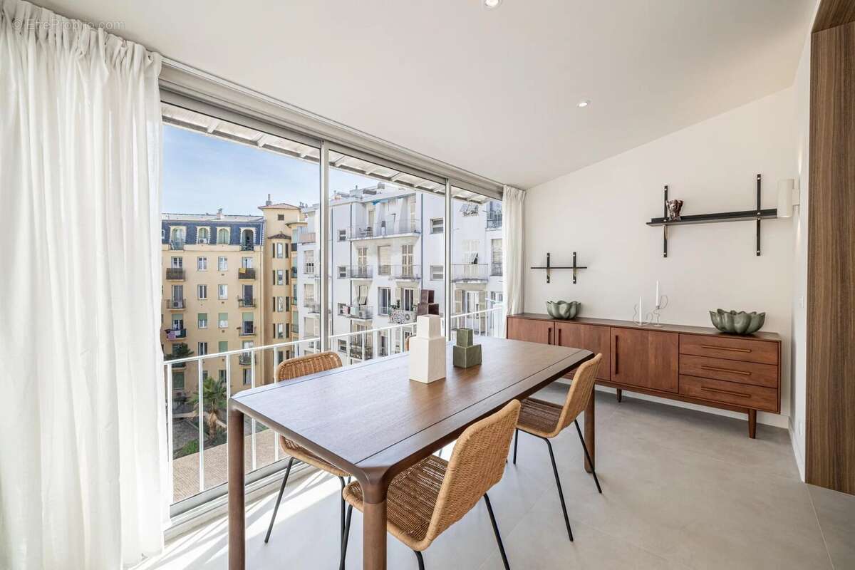 Appartement à NICE