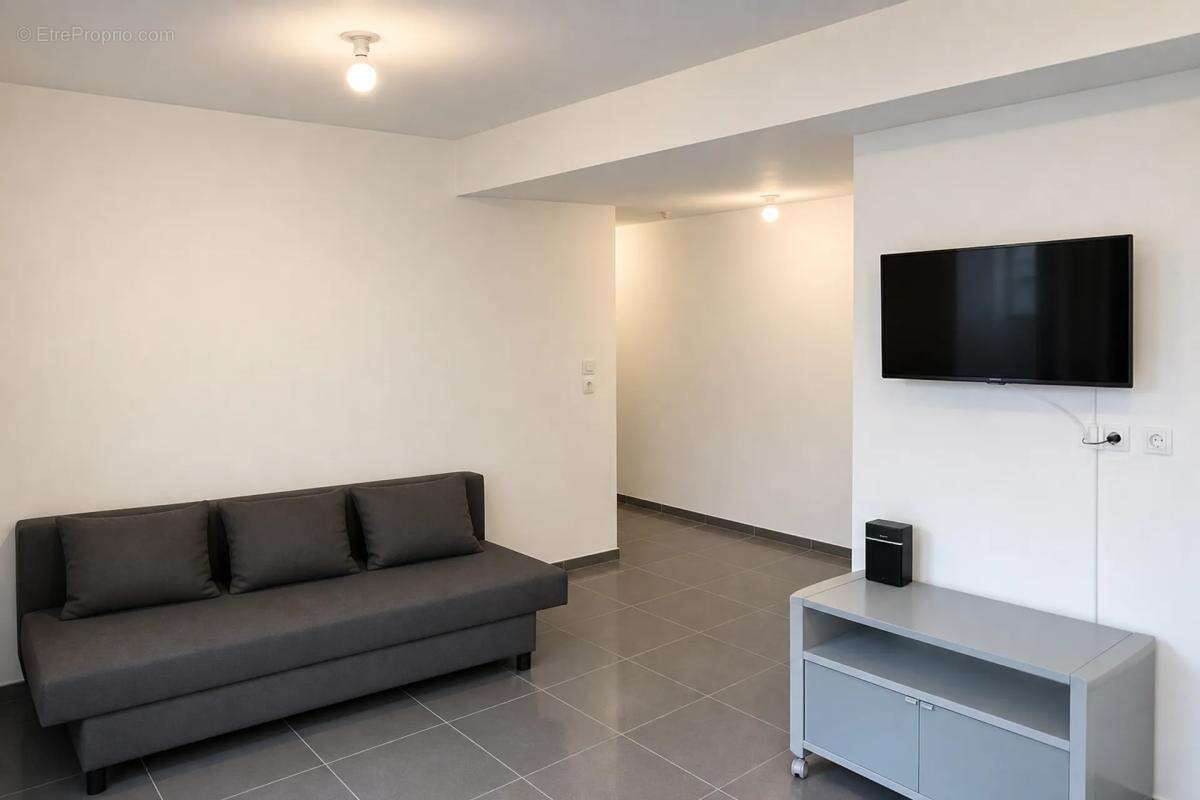 Confortable studio avec terrasse à Marseille - photo 2