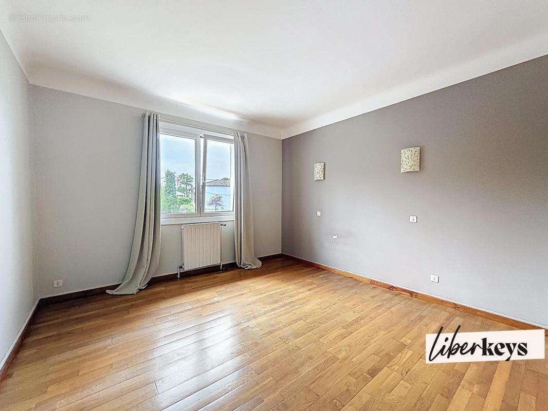 Appartement à CIBOURE