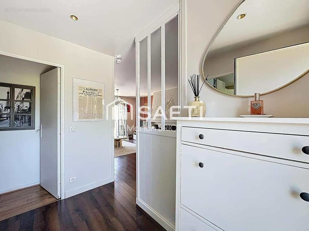 Photo 2 - Maison à JOUY-LE-MOUTIER