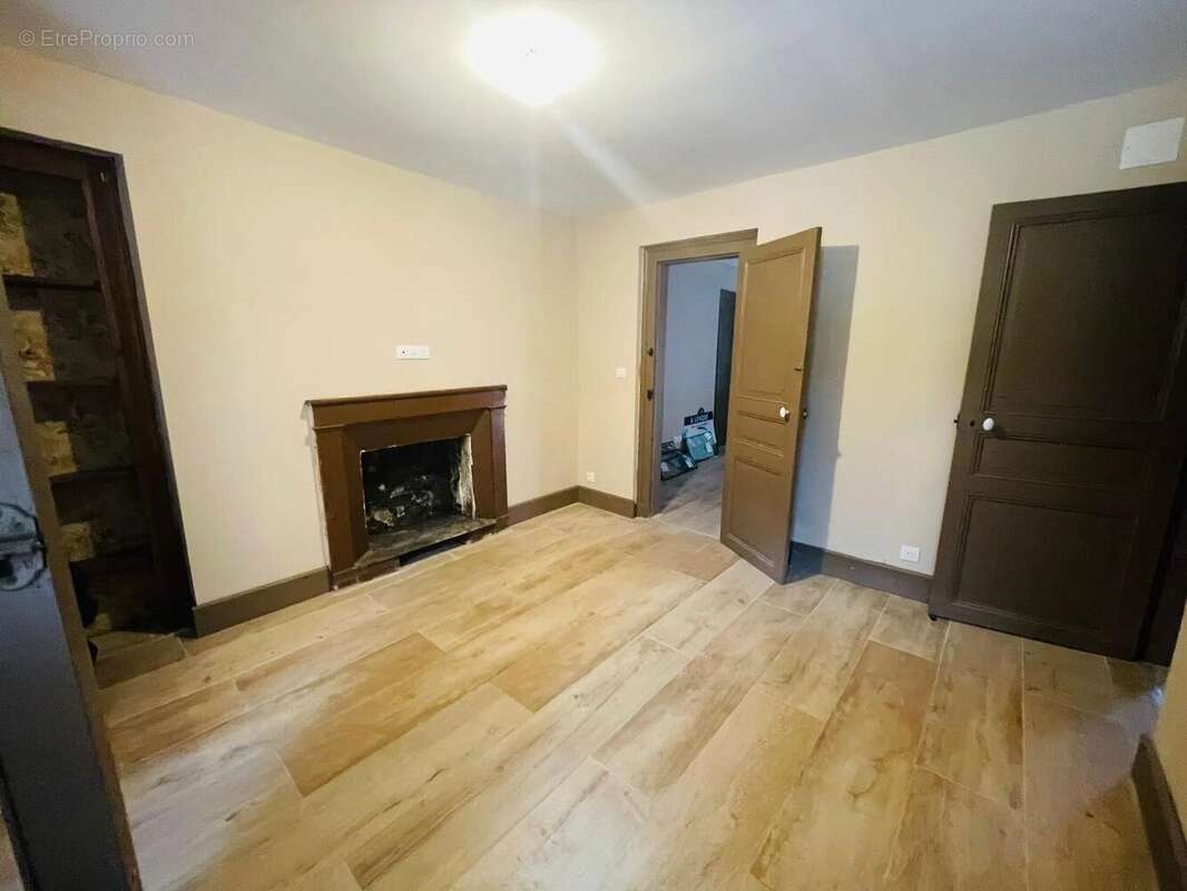 Maison 5 pièces - 120m² - avec jardin - photo 7