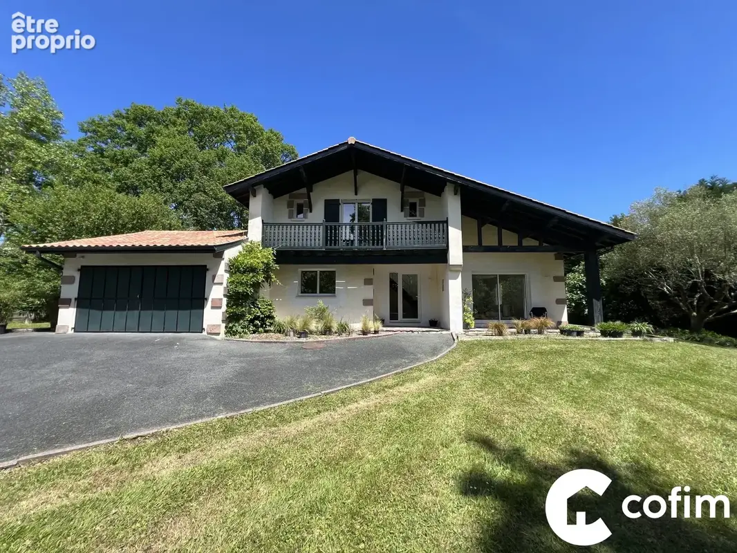 Maison 150 m² à Mouguerre  - photo 1