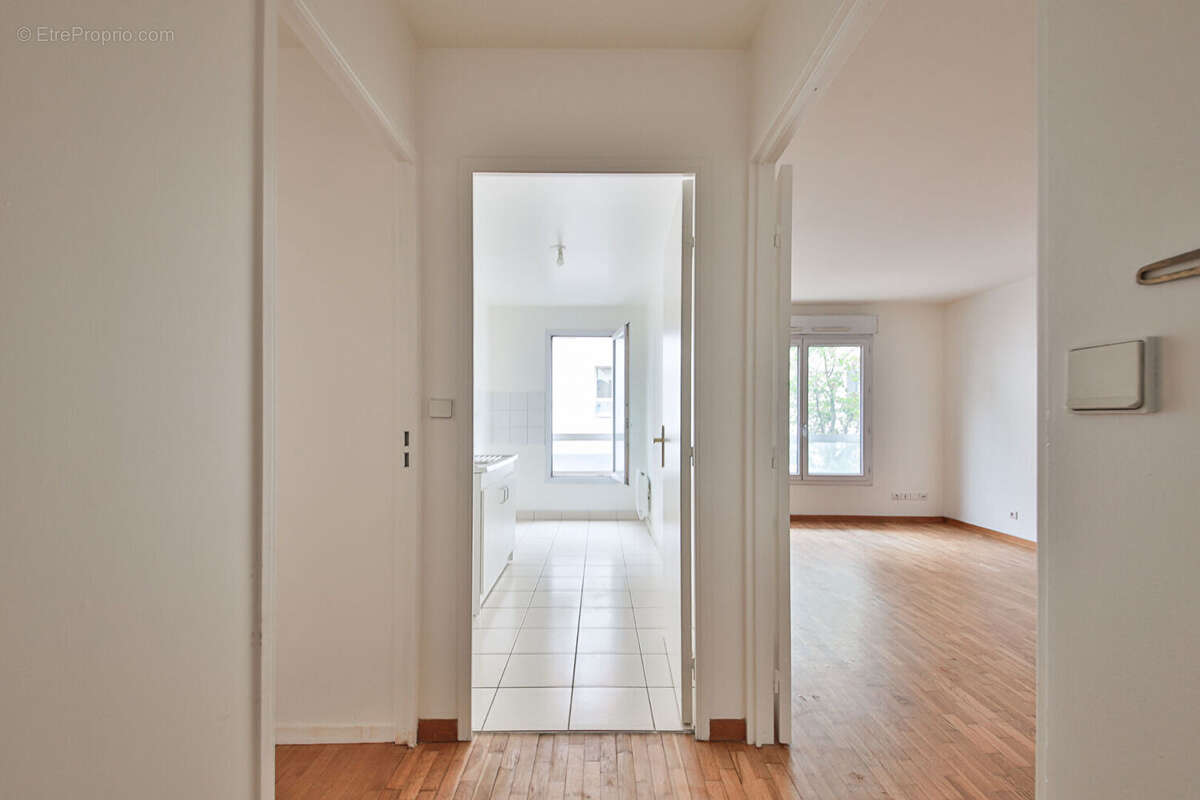 Appartement à SURESNES
