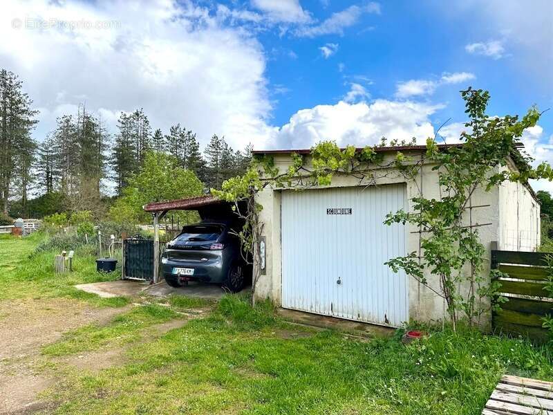 Maison à MONTPON-MENESTEROL