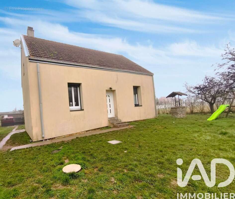 Maison 97 m² à Faux-Fresnay  - photo 2