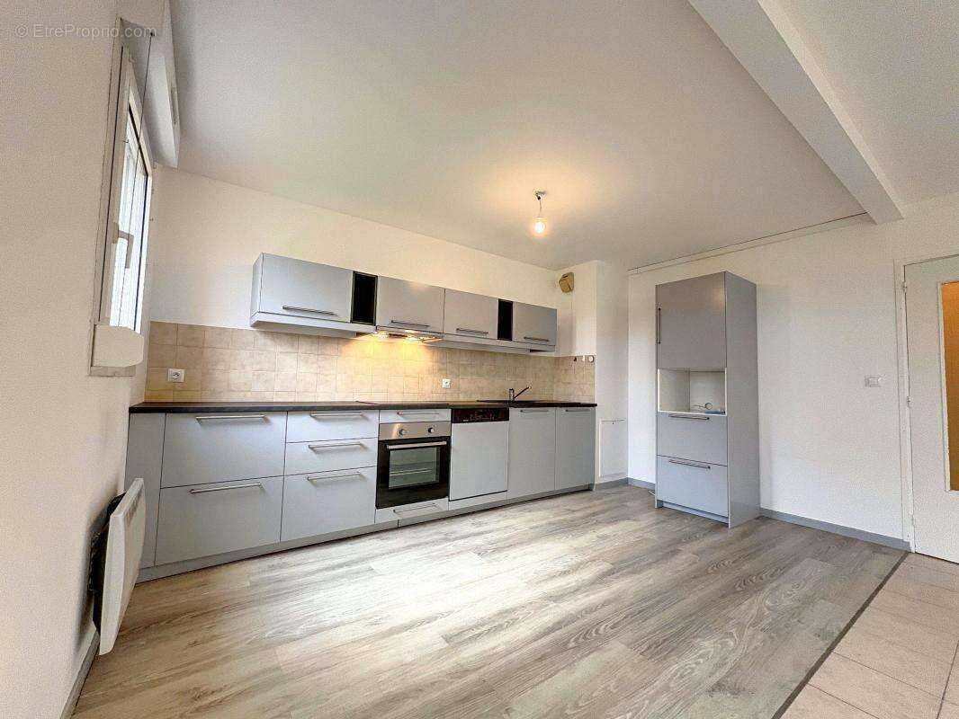 Appartement T3, Dijon Toison d'or, résidence fermée, balcon et cave - photo 4