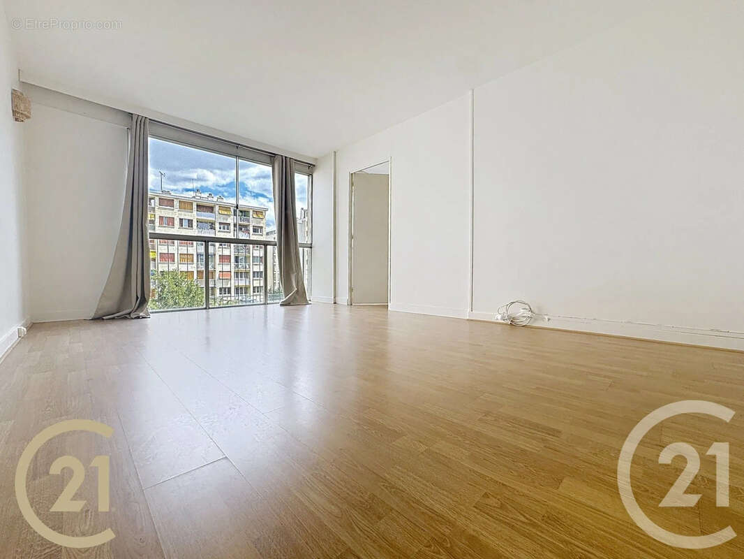 Appartement 48 m² à Paris-20e  - photo 5