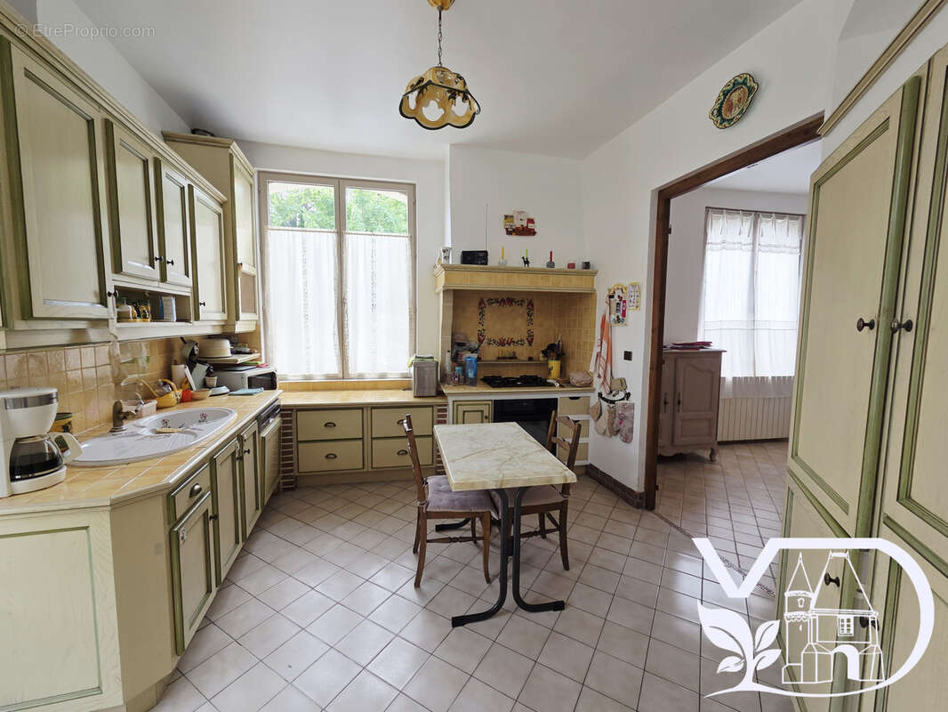 Secteur bury, maison bourgeoise en pierres de taille - photo 3
