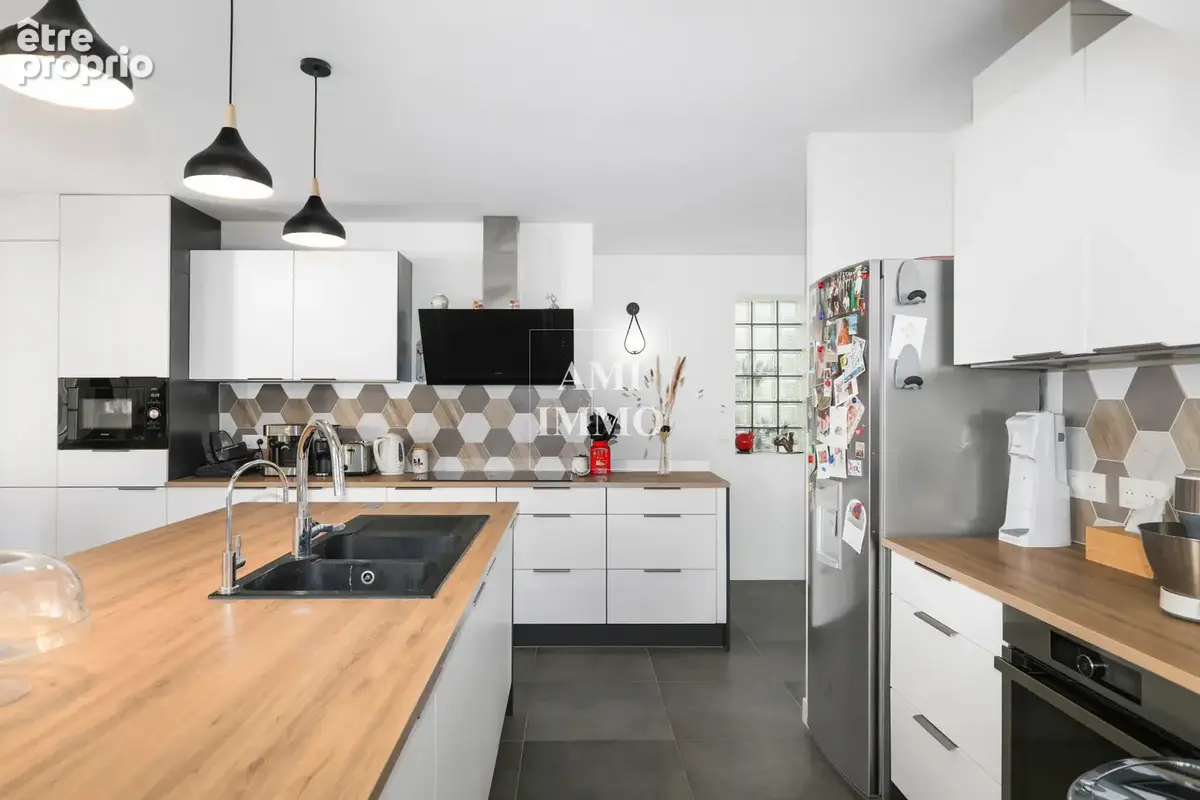 Maison familiale de 247 m2 - photo 5