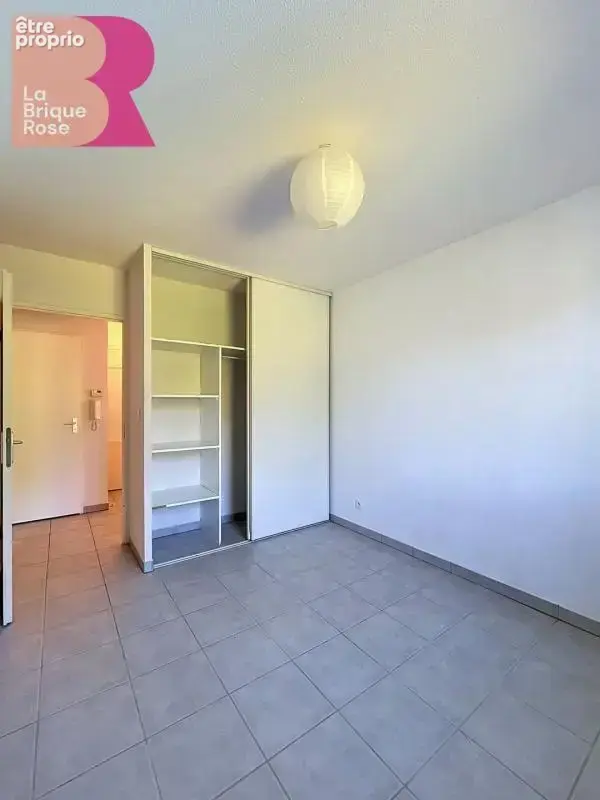 À vendre – Appartement T3 de 59 m² avec terrasse et deux places de parking à Fenouillet - photo 7