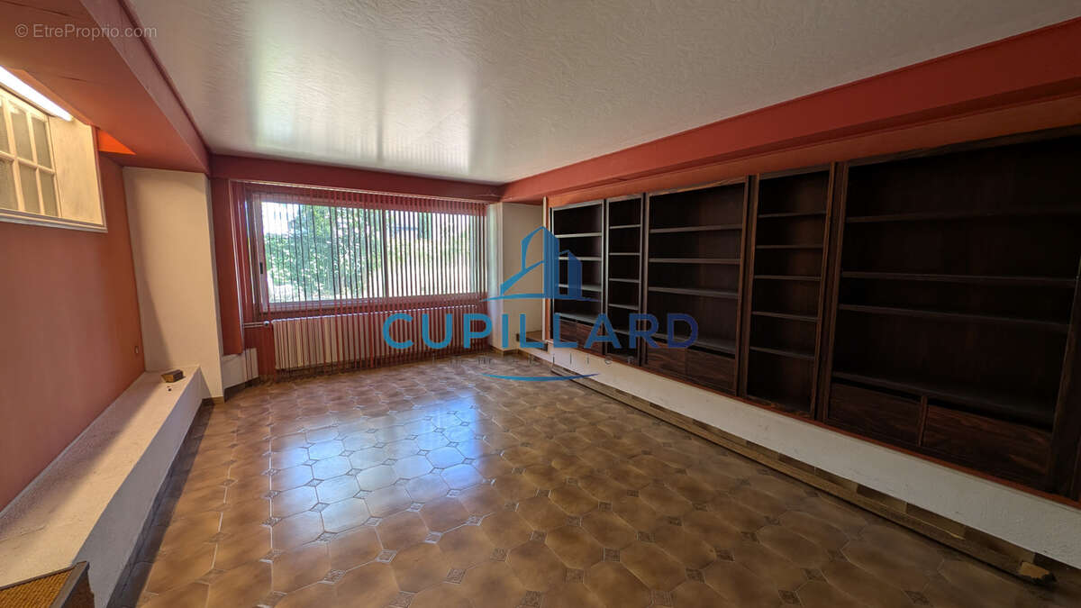 Maison de caractère avec un joli parc arboré - photo 19