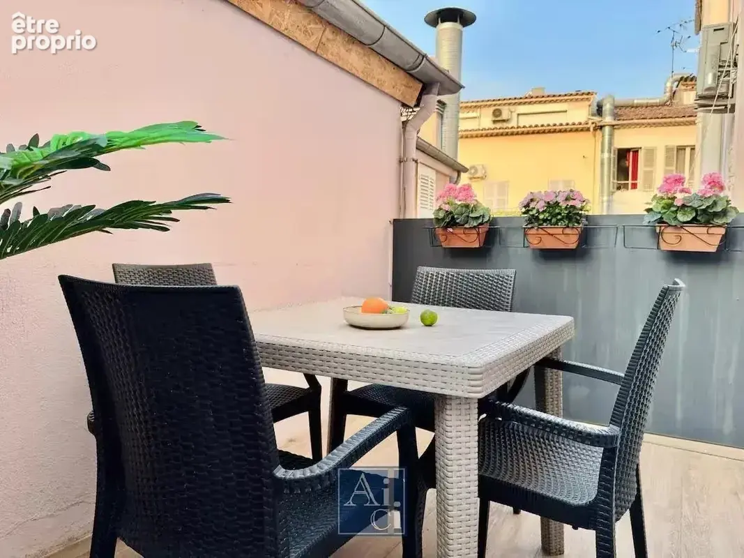 Cannes "Banane" 3 pièces rénové - photo 12