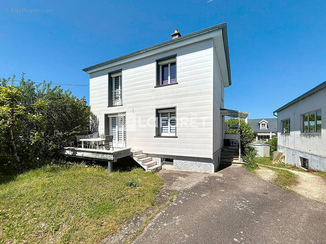 Maison à FOULAIN