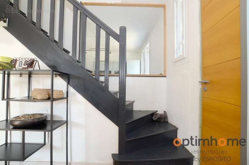 Maison à CHASSENEUIL-SUR-BONNIEURE