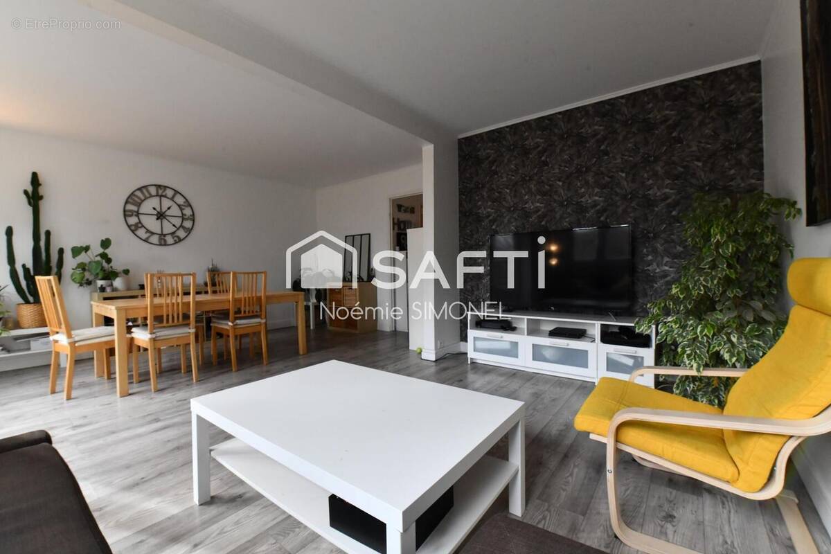 Photo 1 - Appartement à CHILLY-MAZARIN