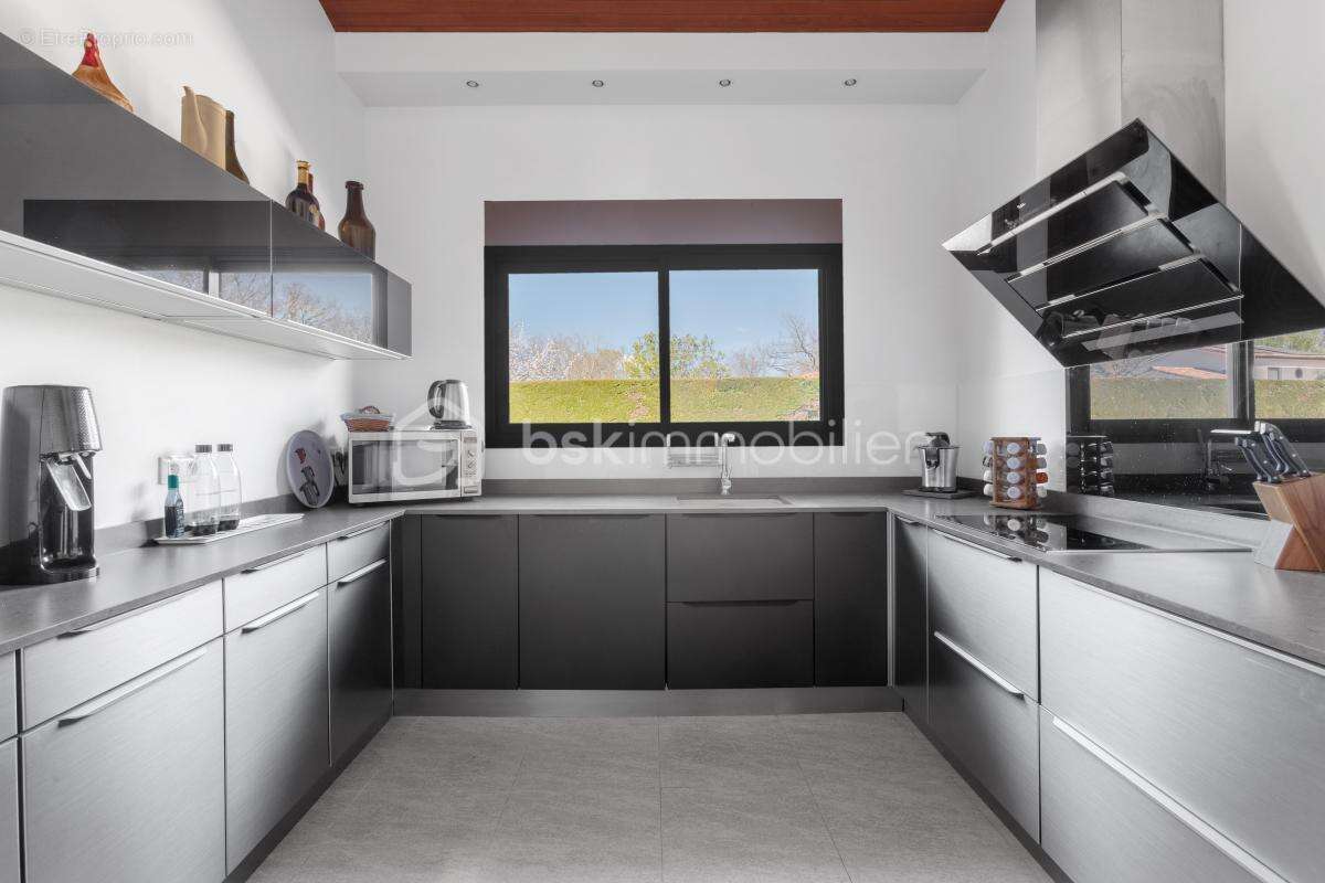 Maison à TOURNEFEUILLE