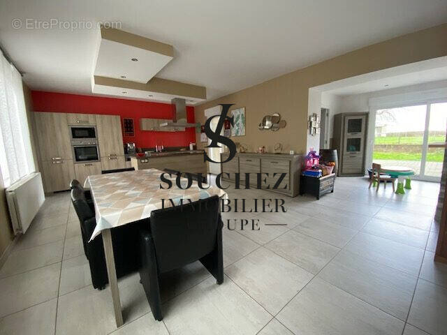 Maison à ARLEUX-EN-GOHELLE