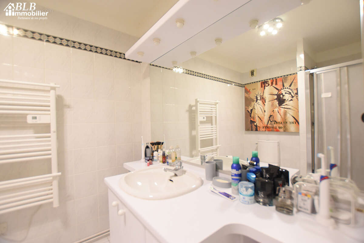 Appartement à EPERNON