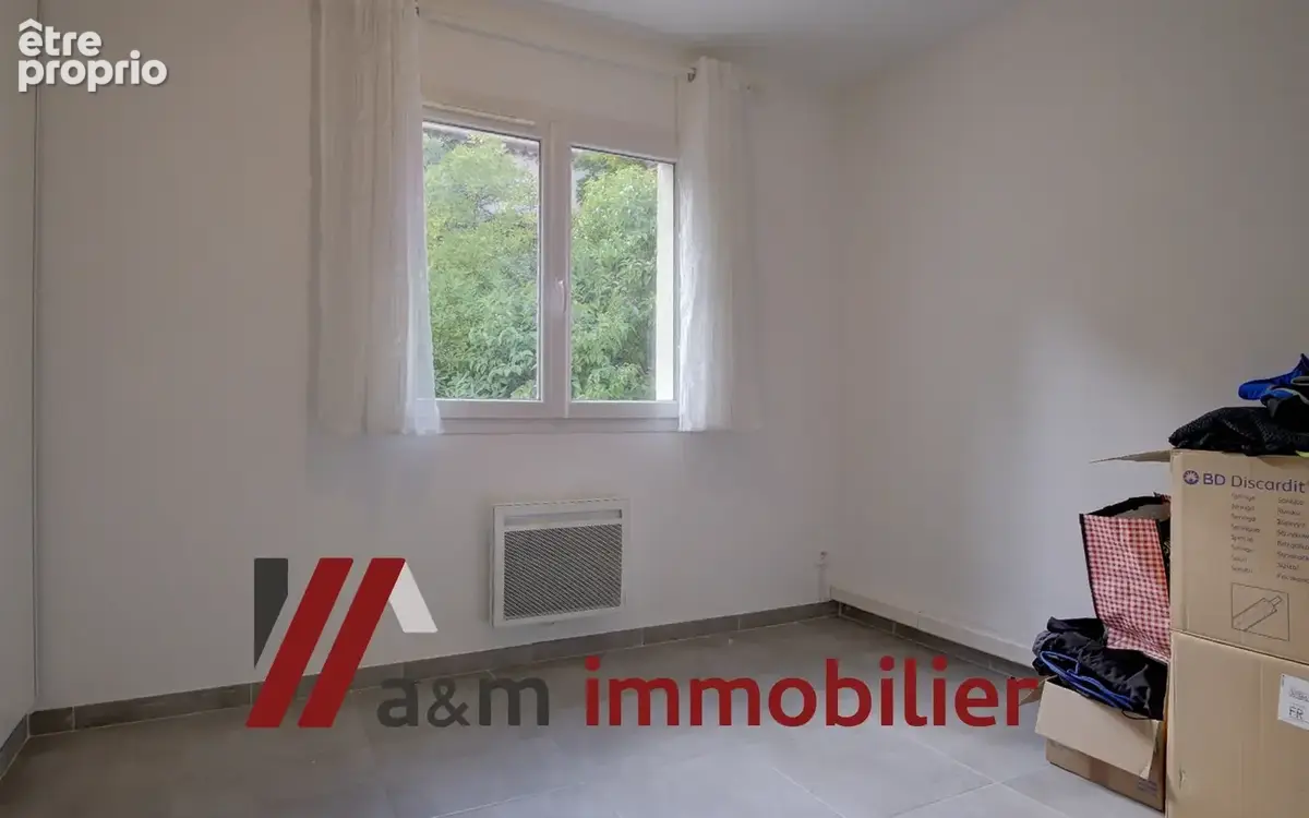 Maison individuelle de 2017 sur Jonquières - 3 chambres - garage - exposée SUD. - photo 8