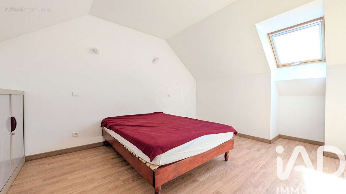 Photo 5 - Maison à ROUVRES-EN-PLAINE
