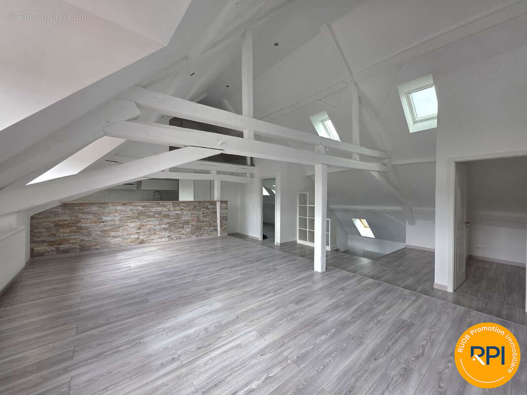 Appartement 80 m² à Schoeneck  - photo 4