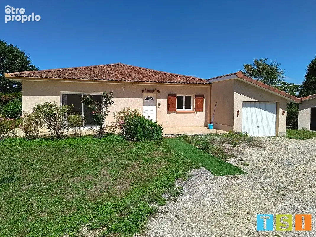 MONTREJEAU: villa de plain-pied sur un terrain de 18828 m². - photo 15