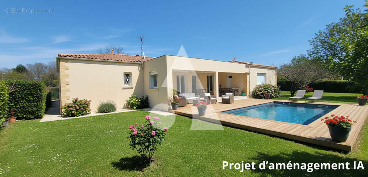 Maison à CHAILLEVETTE