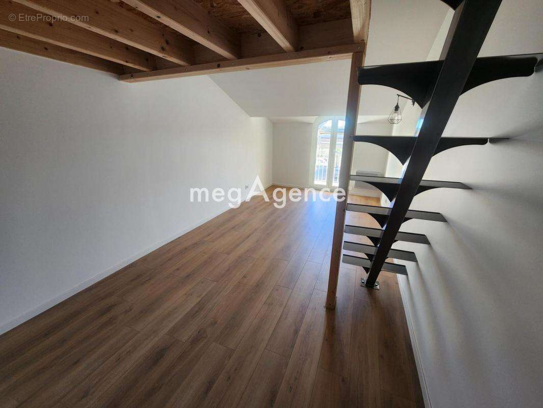 Appartement à SAINT-ANDRE-DE-CUBZAC