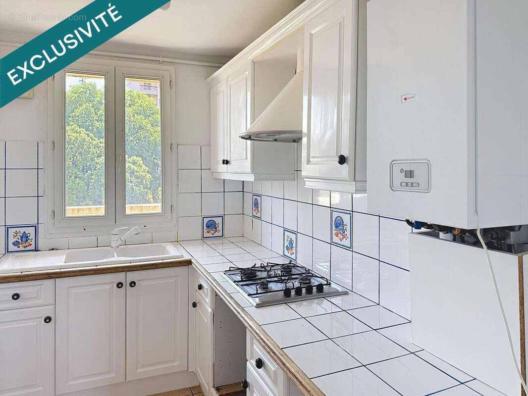 Appartement 60 m² à Marseille-15e  - photo 6