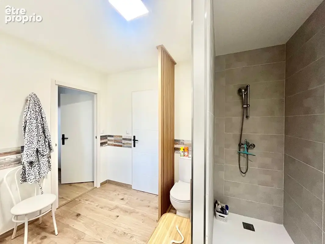 MAISON A VENDRE de 5 pièce(s) 100.36 m2 - véritable plain pied - orientée sud - terrasse grand garage fermé - photo 17
