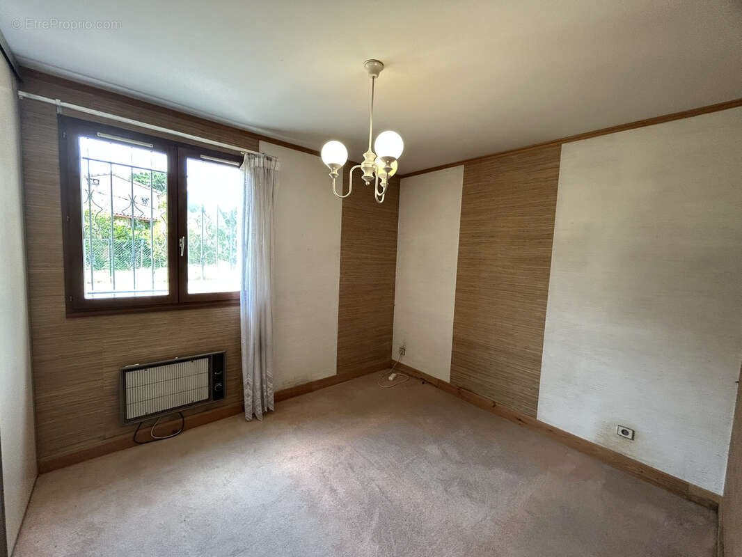 TOULOUSE NORD, proche métro, appartement type 4 en rez-de-chaussée dans résidence sécurisée ! - photo 9