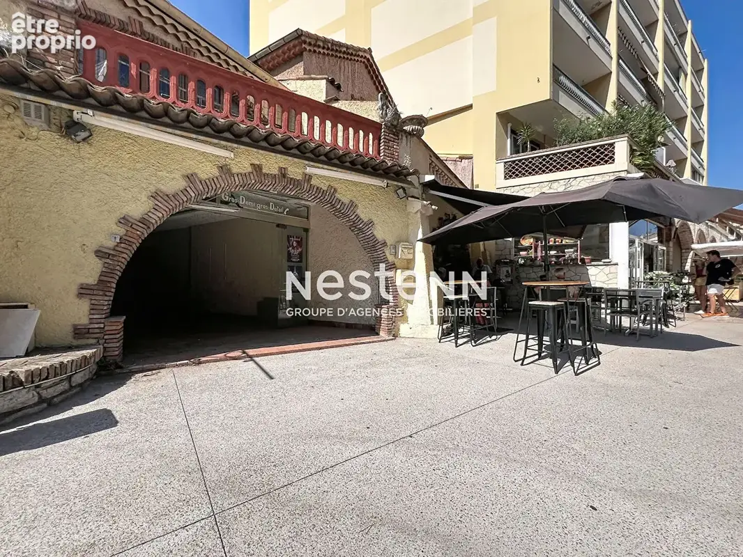 Local commercial + appartement - 108 m² et 82 m² - rue des potiers - pas de copropriété - parking - photo 2