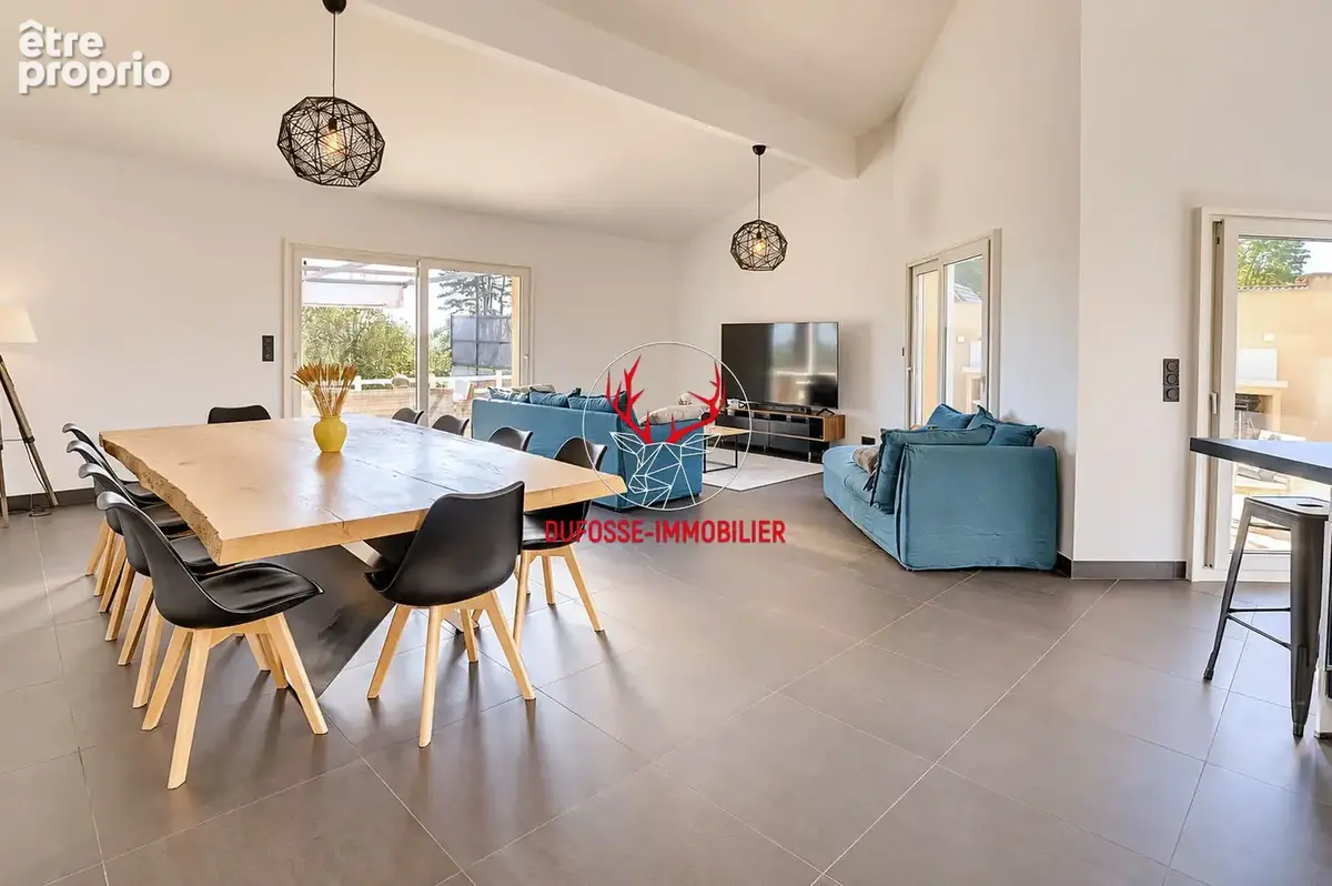 Grenay-villa familiale rénovée 142 m²  4 chambres  piscine chauffée  terrain 1 077 m² ? dpe b - photo 3