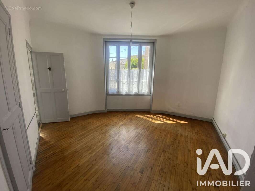 Photo 2 - Appartement à LA ROCHE-SUR-YON