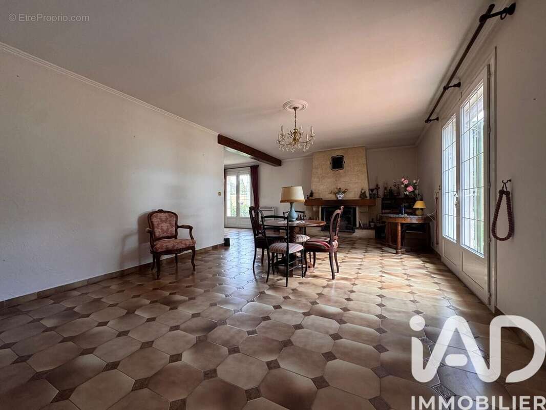 Photo 6 - Maison à ROCHEFORT-DU-GARD