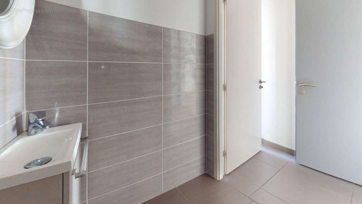 Appartement à BEZIERS